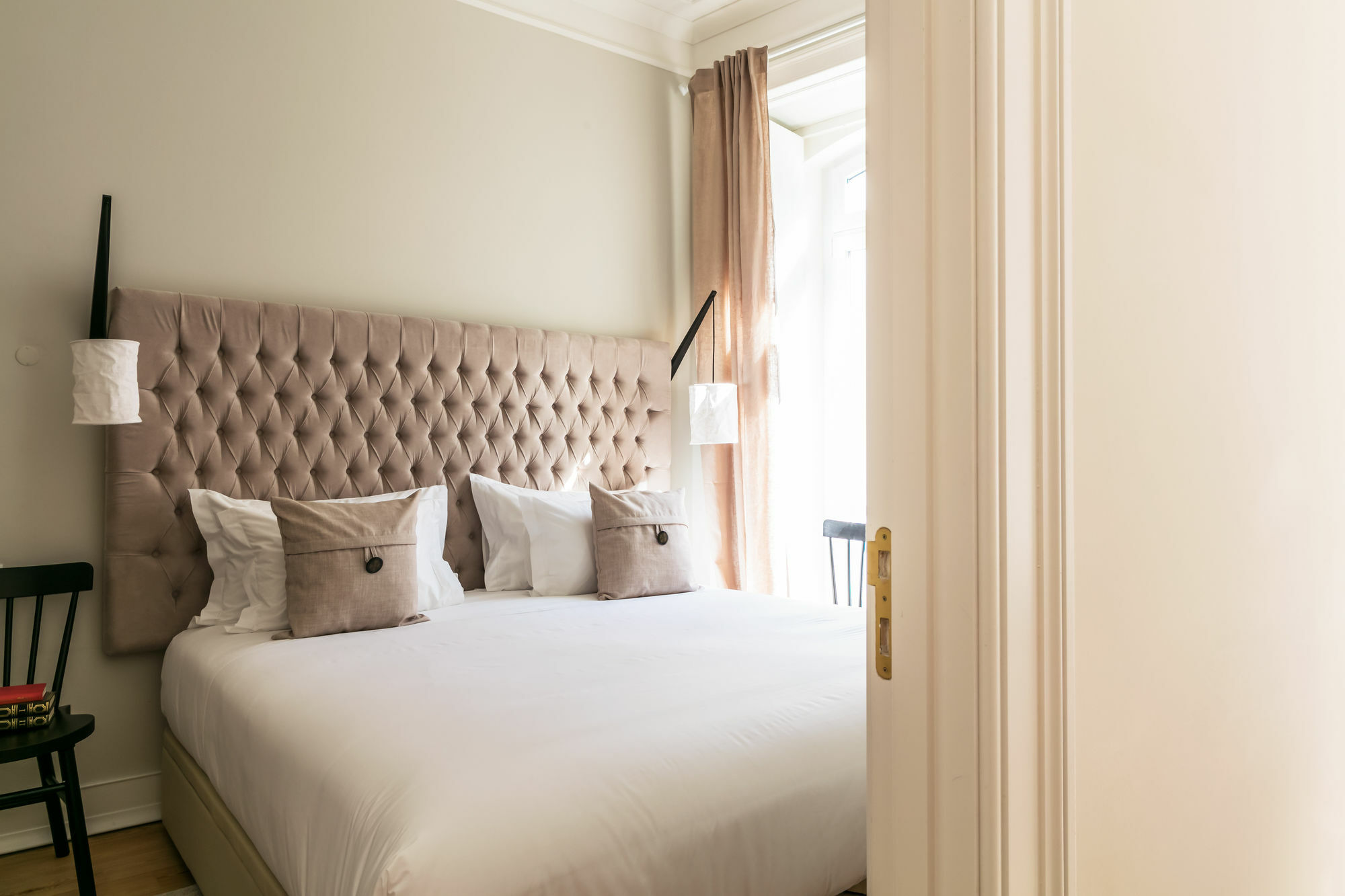 Almaria Ex Libris Chiado Apartment *